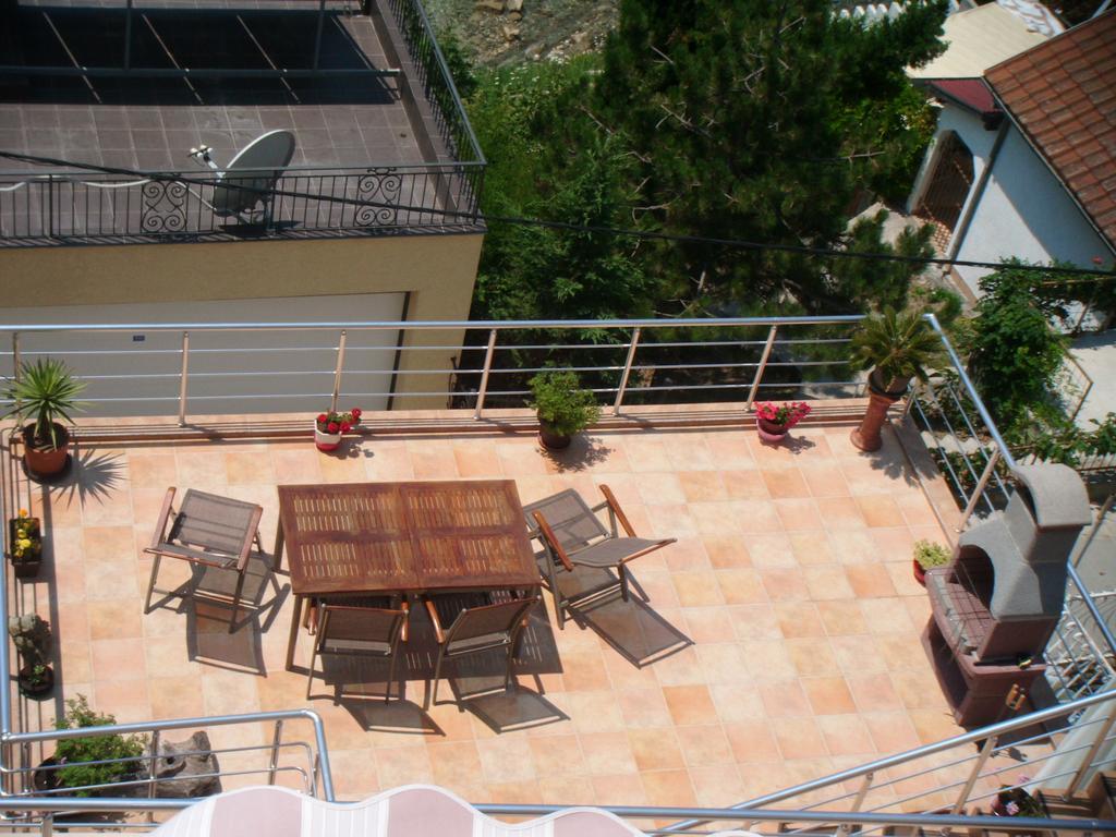 يوتجيها Apartments Bombona المظهر الخارجي الصورة